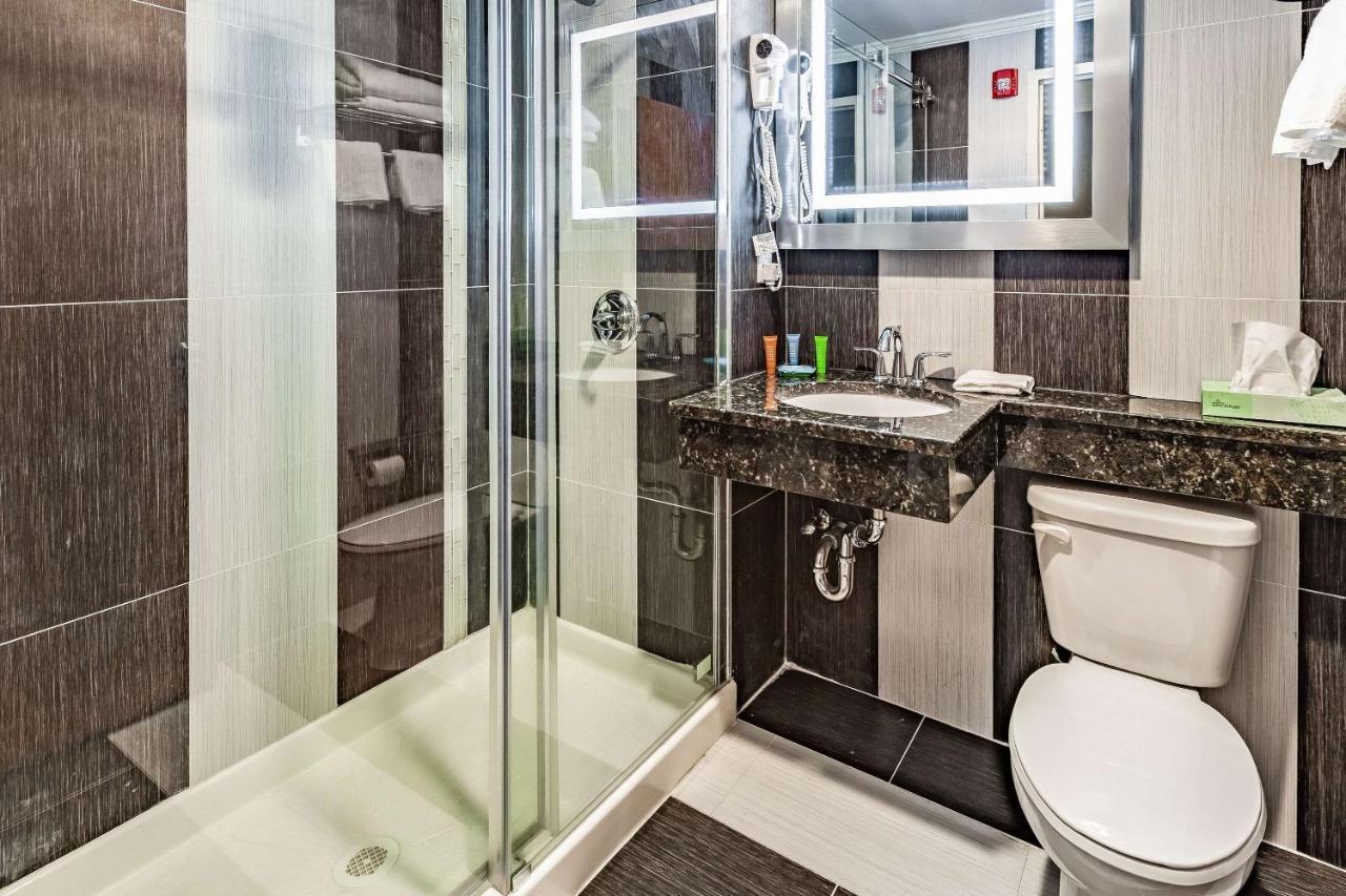 Umbrella Hotel Brooklyn New York City Exterior photo